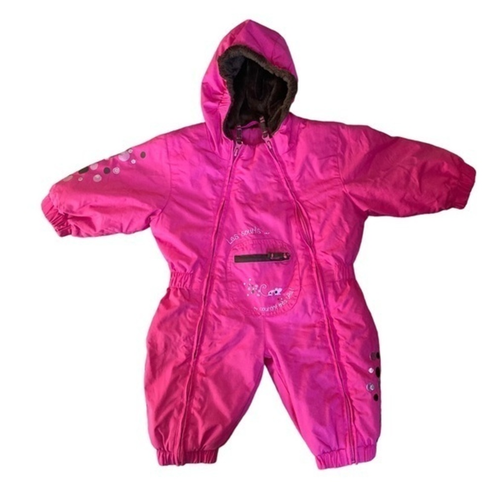 Pinks Easy to put on snow suit for a baby size 6 month French Design